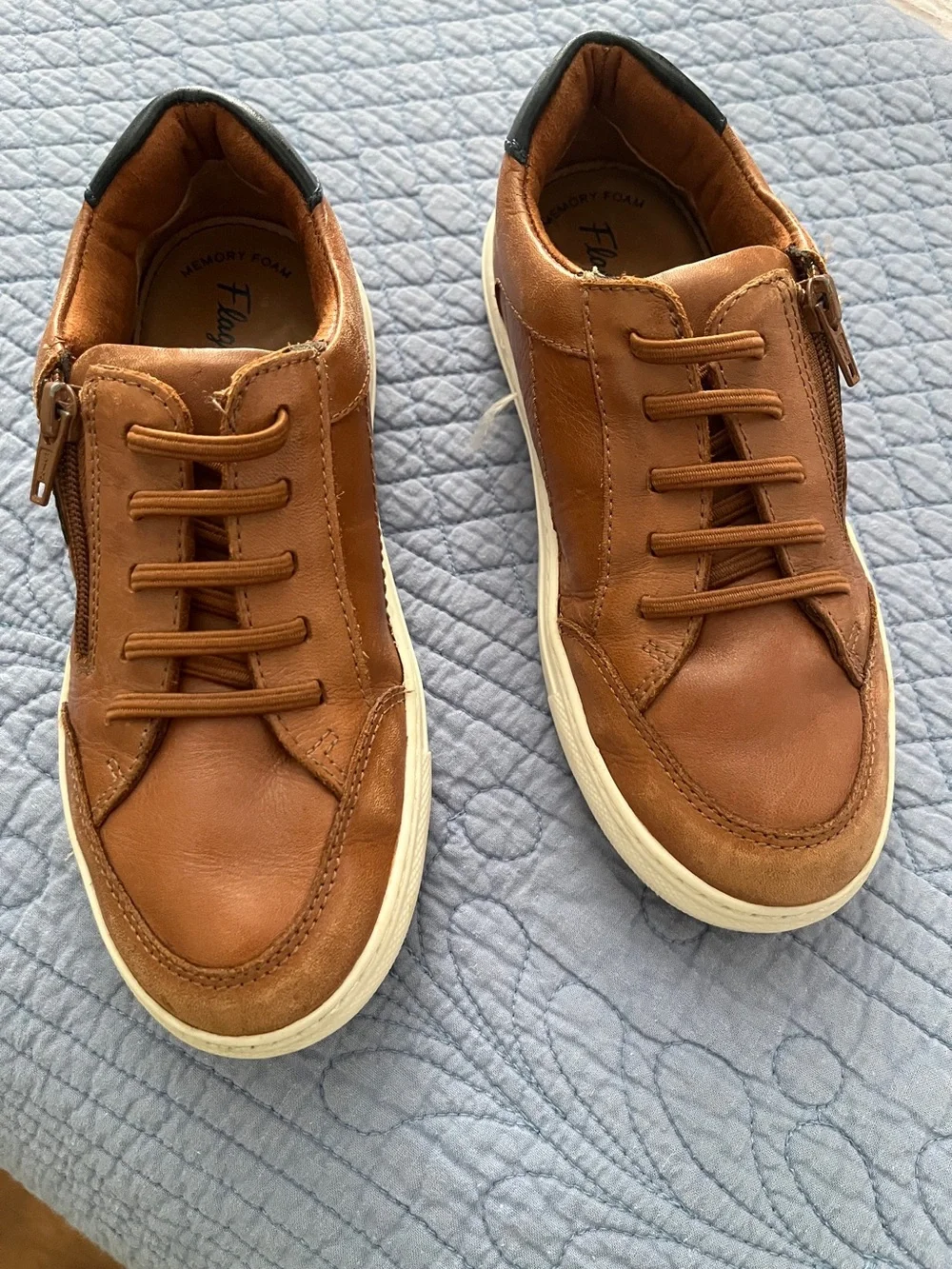 Memory Foam Casual BOYS Sneakers in Brown